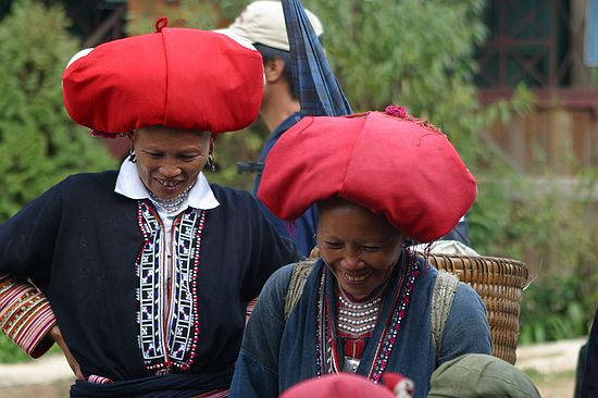 Red zao women.