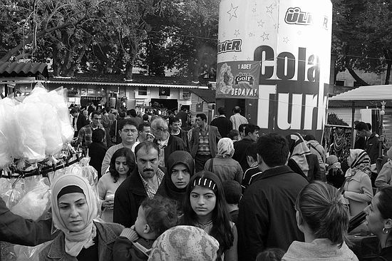Crowds at the ramadan fair in Istanbul.